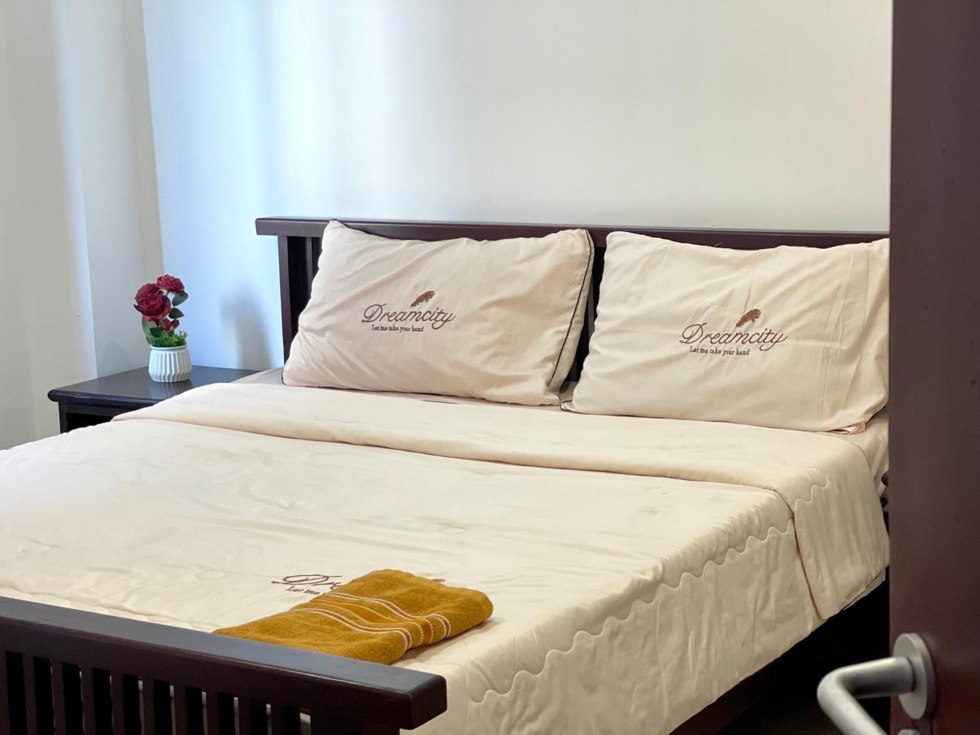 Sky Hotel Central Phnom Penh - Rooms & Apartments Exterior photo